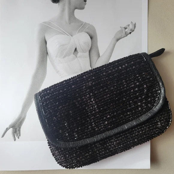 Beaded Black Clutch Small Bag ~ Contemporary & Vintage Vibe ~ Date Night ~ Fancy - Picture 8 of 16